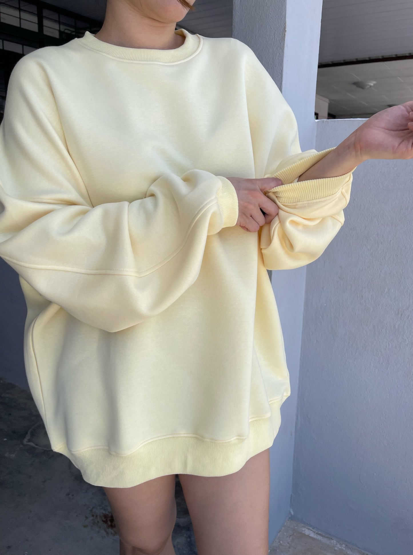 HOHO OVERSIZED SWEATER UNISEX