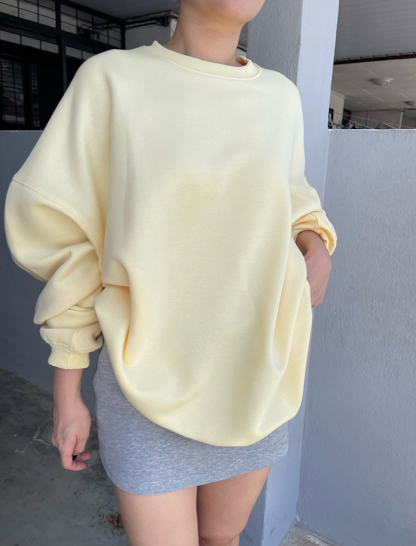 HOHO OVERSIZED SWEATER UNISEX