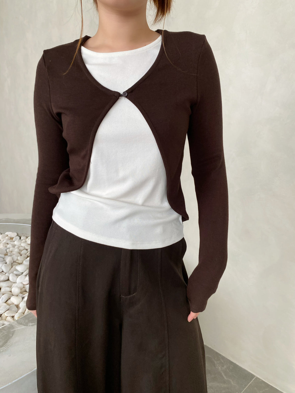 DOBI LONG SLEEVE TOP IN BROWN/BLACK