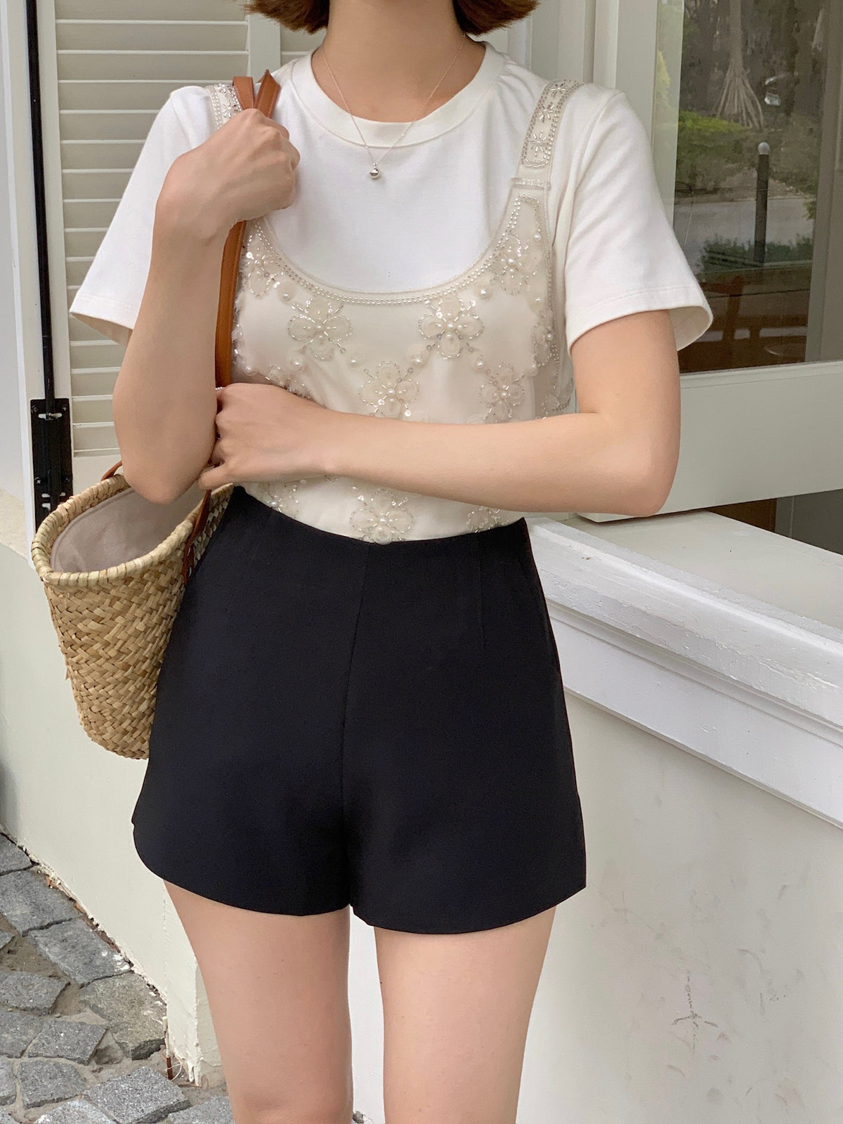 CHLOE HIGHWAIST SHORT IN WHITE/BLACK/BLUE