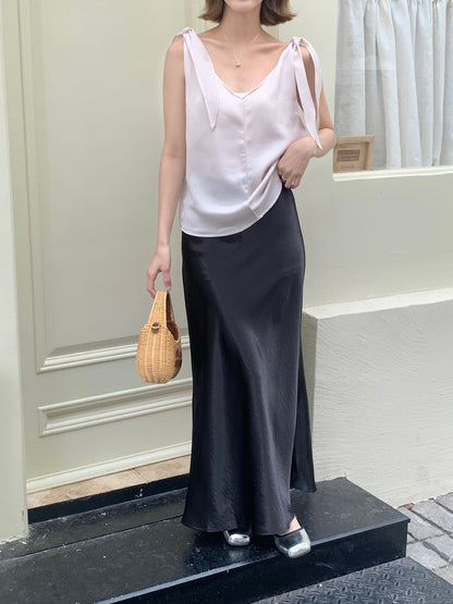 JOJO SATIN SKIRT IN WHITE/BLACK