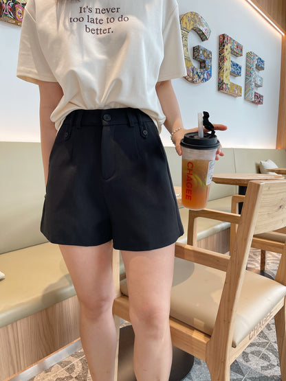 NUNU SHORT IN WHITE/GREY/BLACK