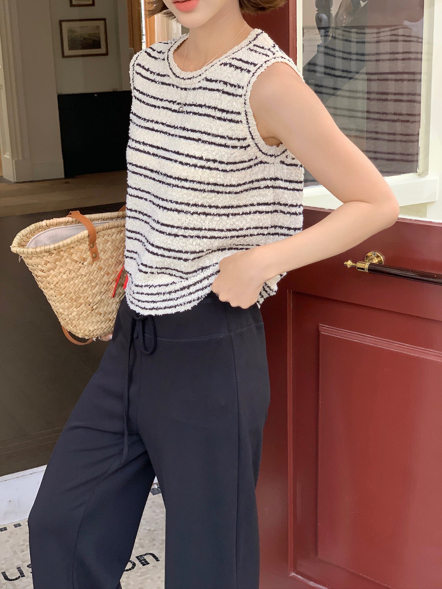 STRIPES KNIT SINGLET TOP IN WHITE/BLUE