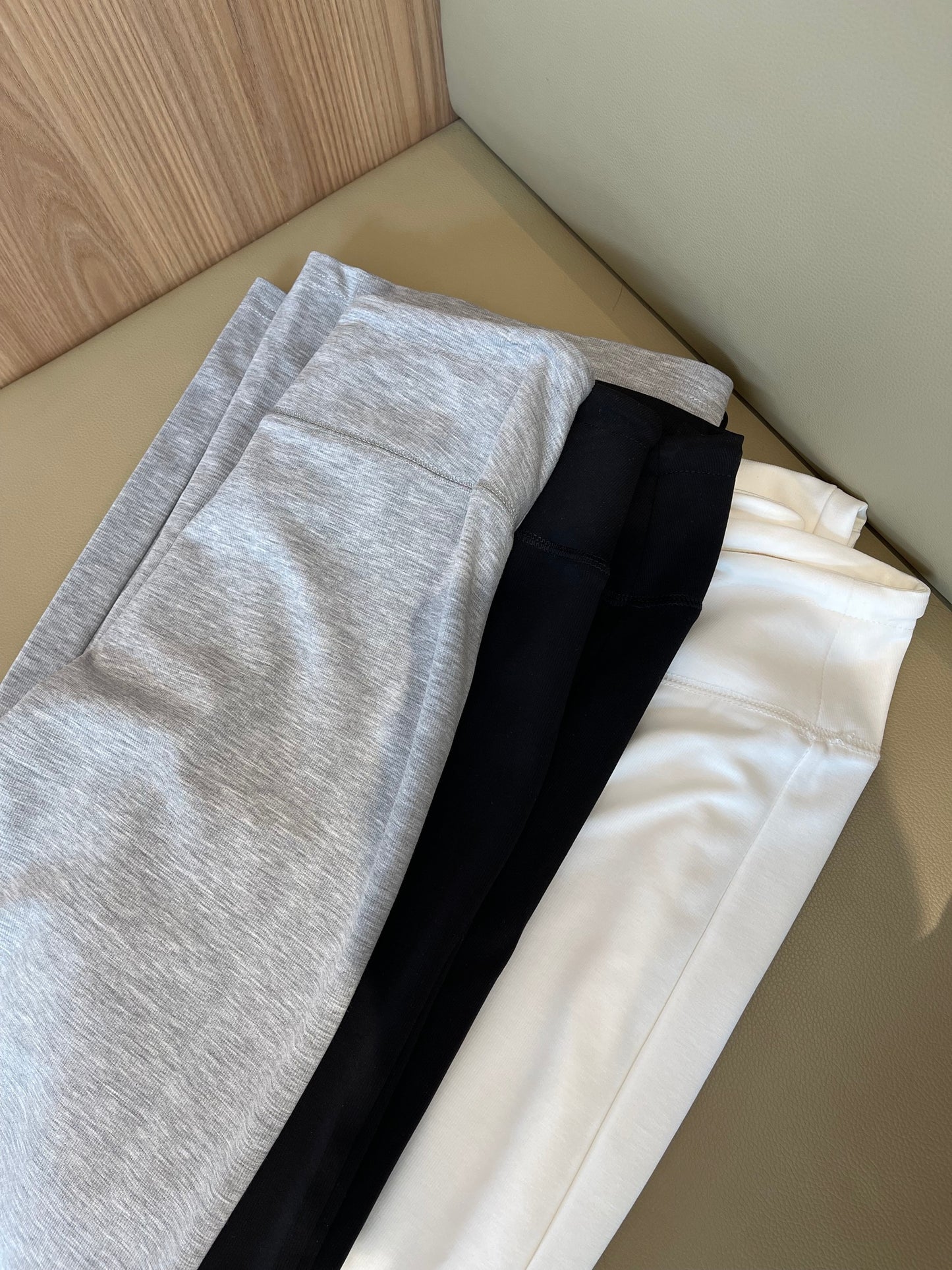 SARAH TROUSERS IN WHITE/BLACK/GREY