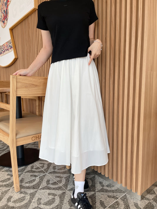 BUBBLE MAXI SKIRT IN WHITE/BLACK