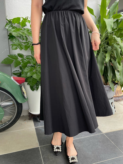 BUBBLE MAXI SKIRT IN WHITE/BLACK