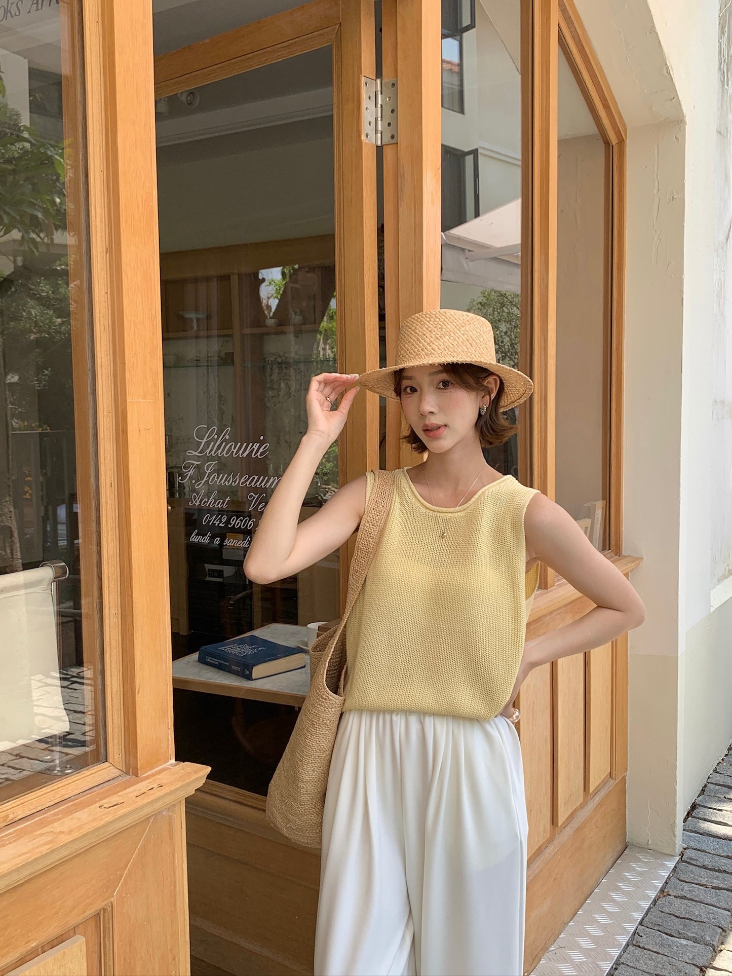 KNIT SINGLET IN D.GREY/YELLOW/WHTE/KHAKI