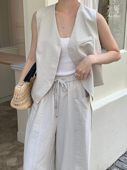 LILIAN VEST SET IN BEIGE