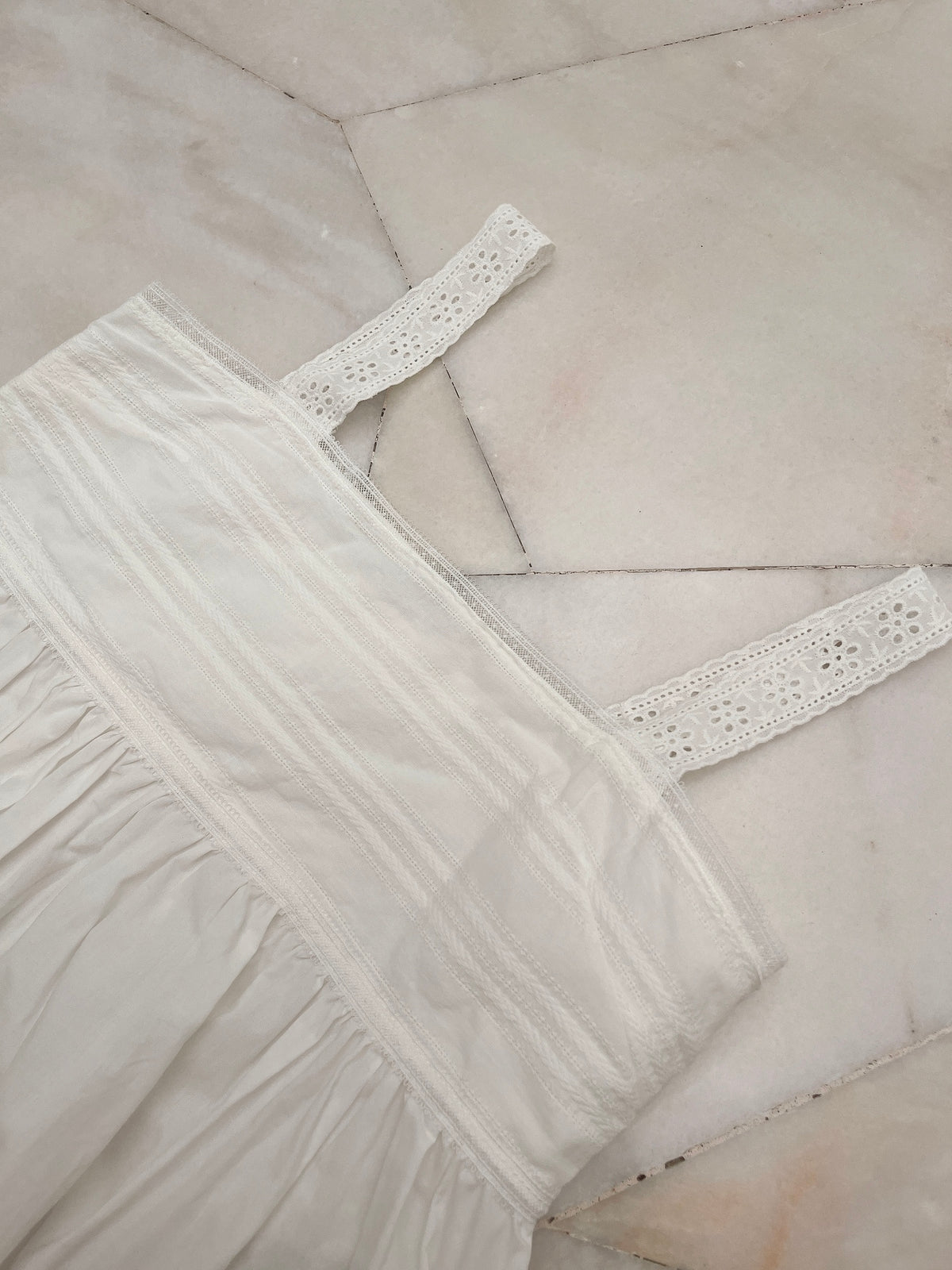 BABYDOLL LACE TOP