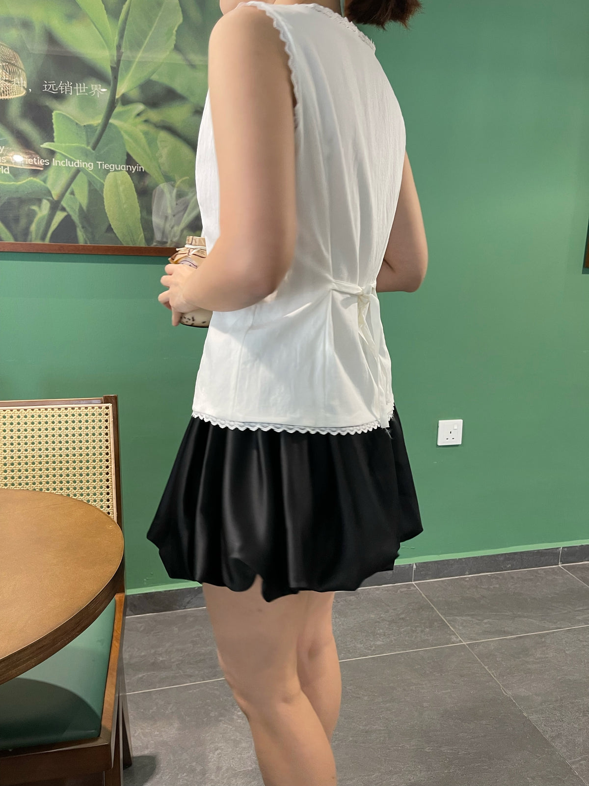 WHTIE LACE SINGLET TOP
