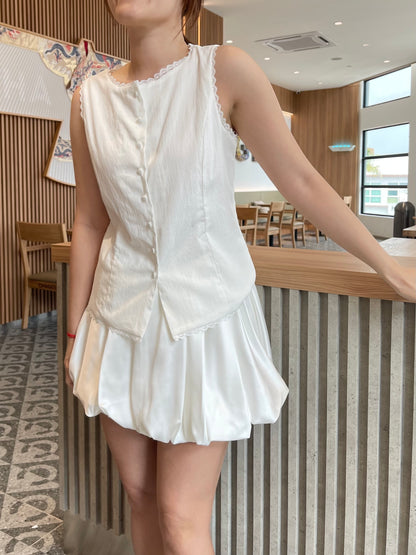WHTIE LACE SINGLET TOP
