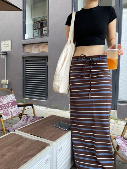 VINTAGE HIGHWAIST SKIRT