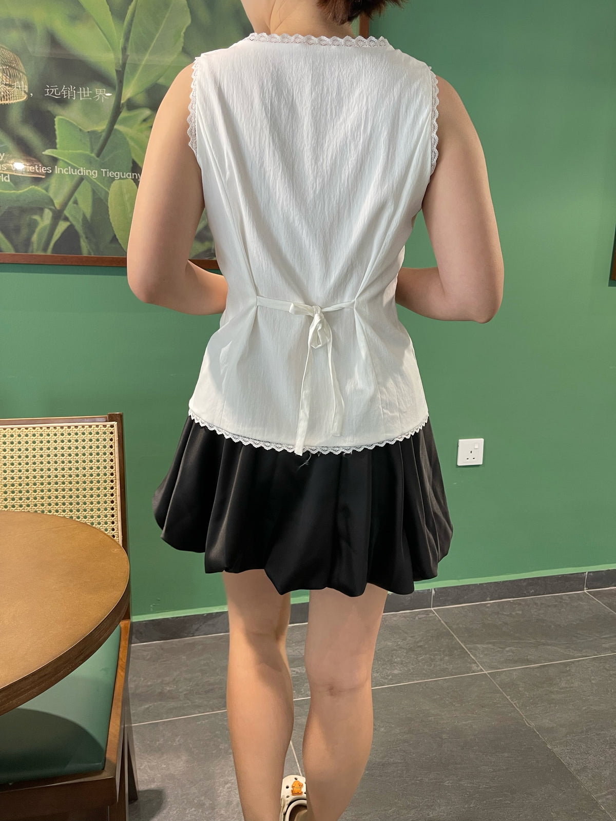 IZZI HIGHWAIST SATIN SKIRT