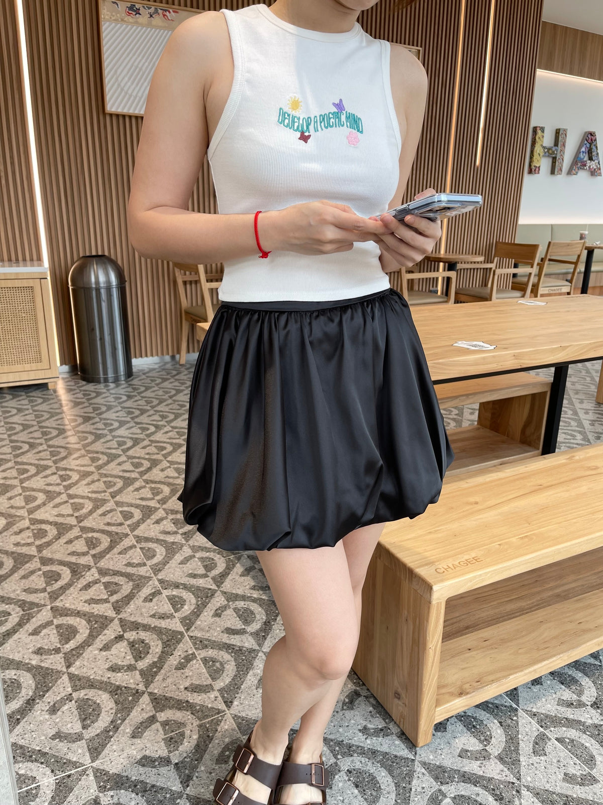 IZZI HIGHWAIST SATIN SKIRT