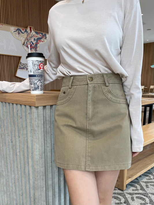 MAVA HIGHWAIST SKIRT IN KHAKI