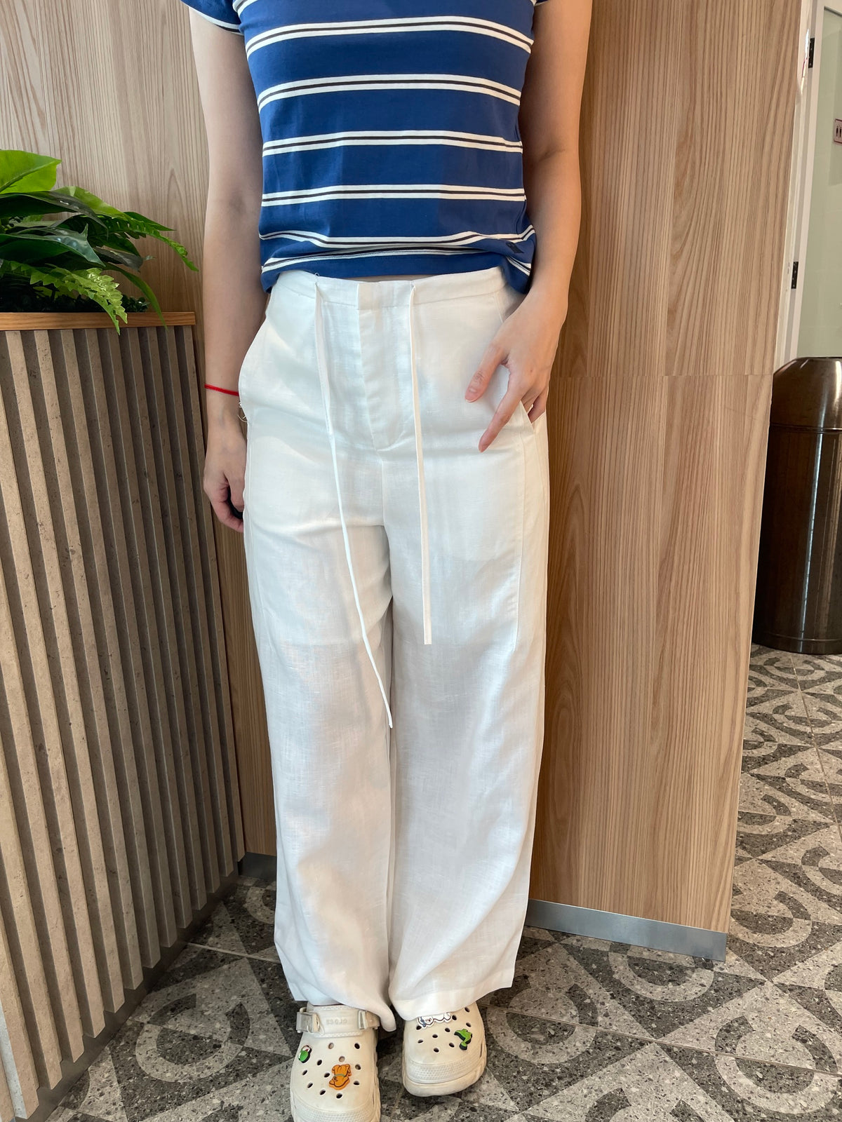 LINEN COTTON TROUSERS IN WHITE/NAVY