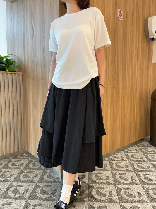 NYLON DESIGN SKIRT IN WHITE/BLACK