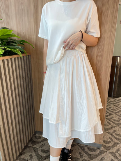 NYLON DESIGN SKIRT IN WHITE/BLACK