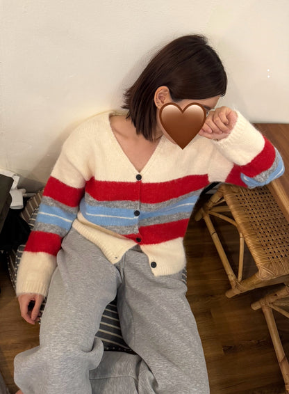 WHITE FLUFFY TOP