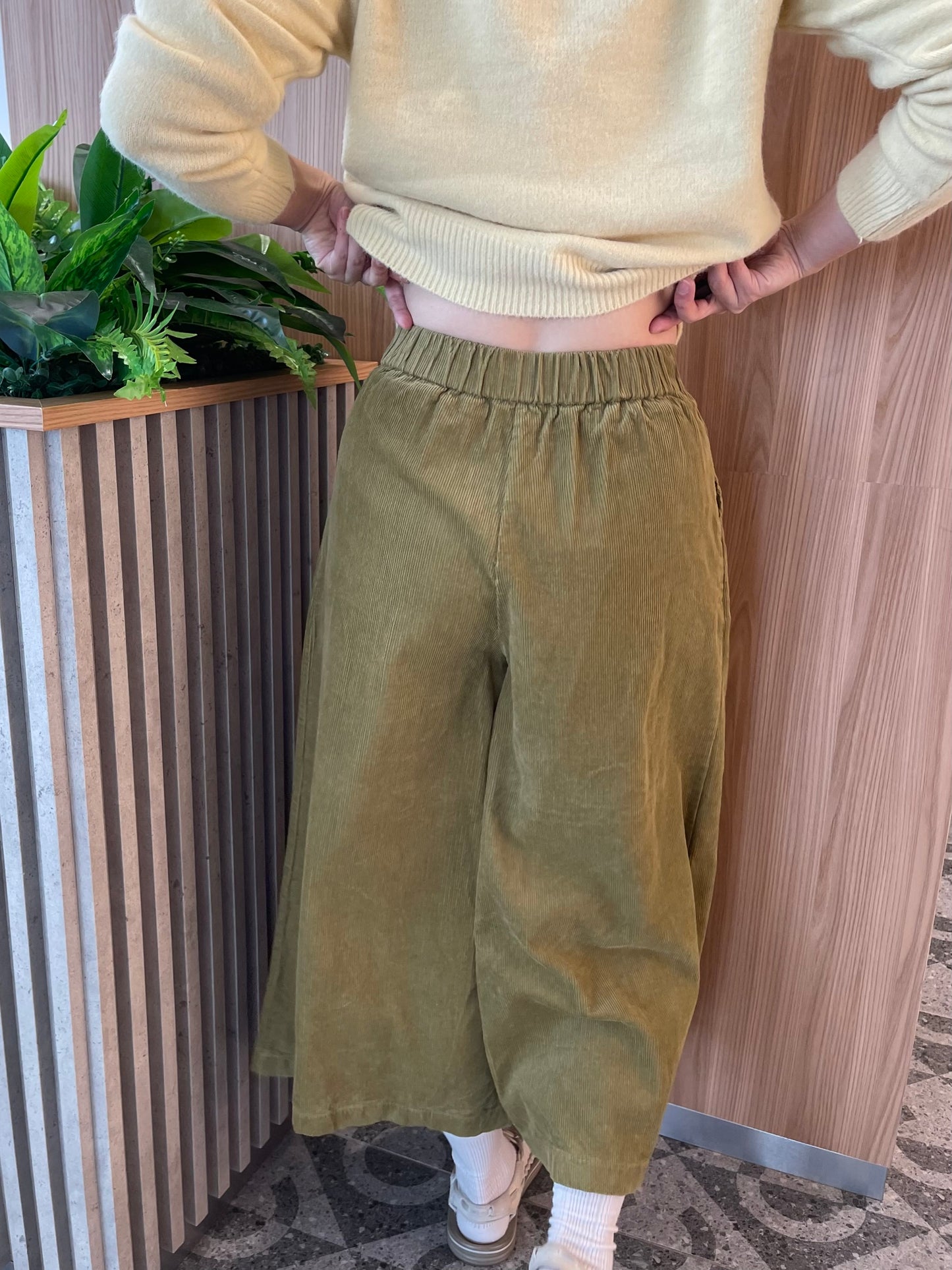OLIVE CORDUROY HIGH WAIST TROUSERS