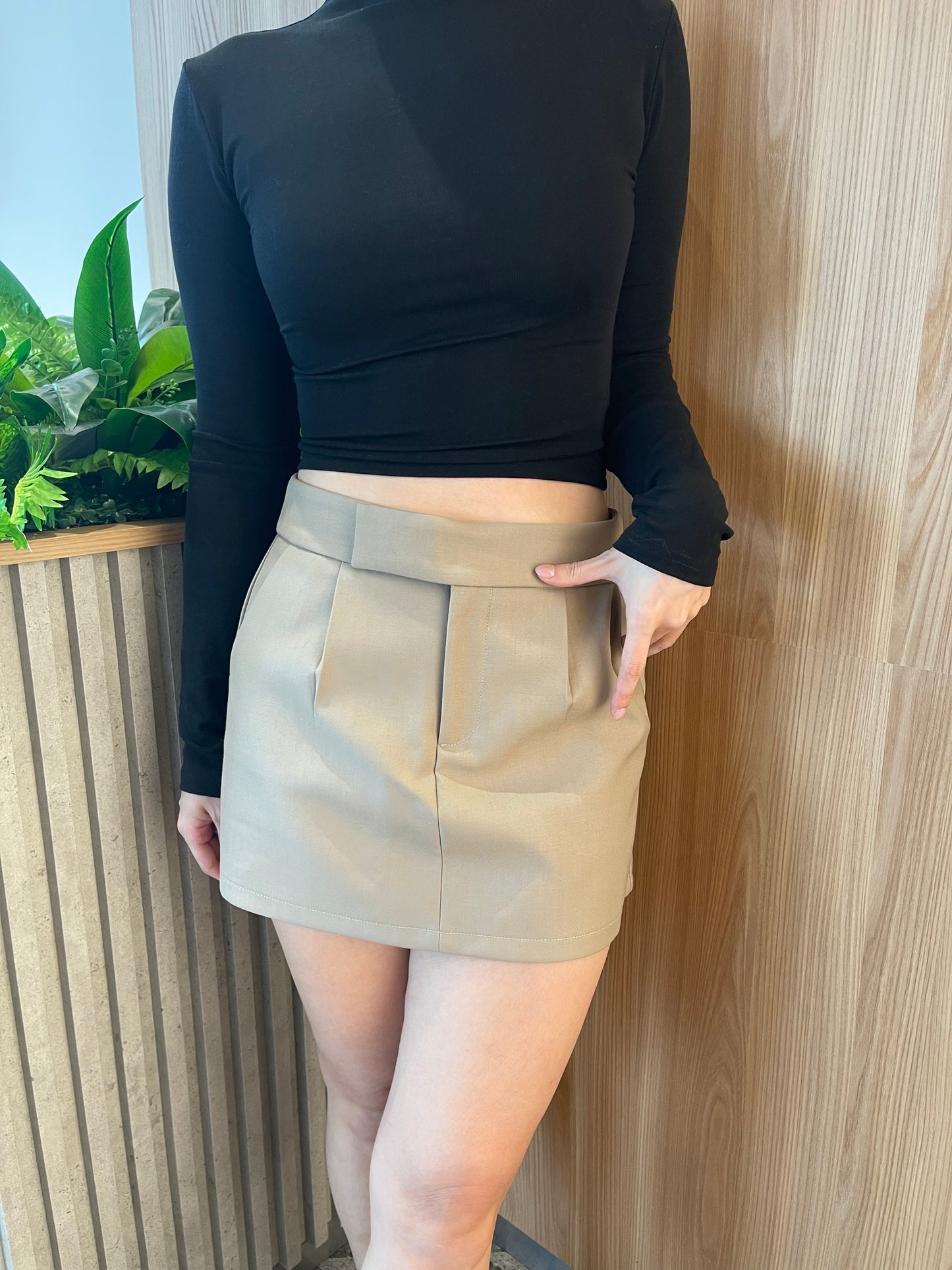 KENNY HIGH WAIST SKIRT IN KHAKI