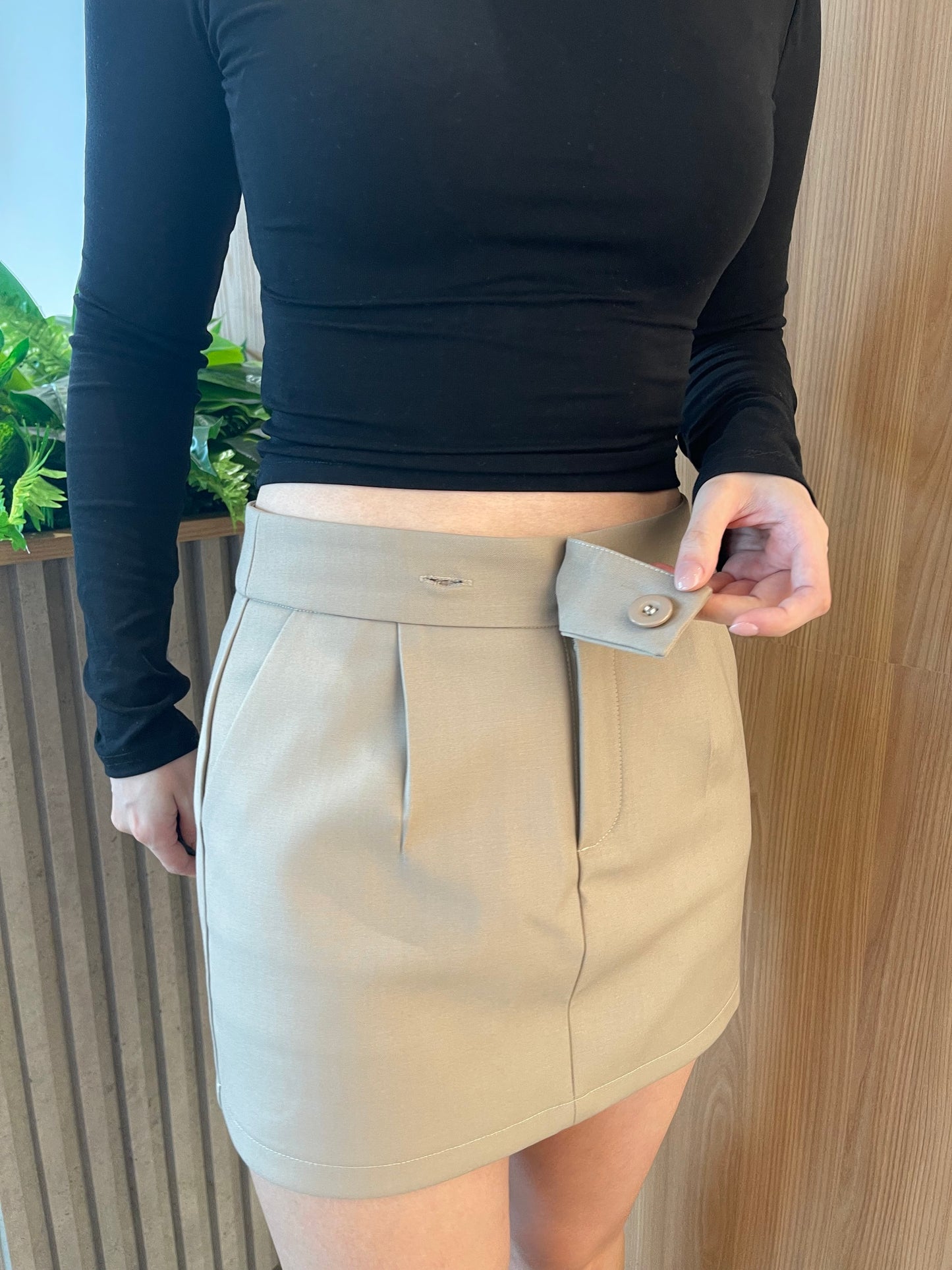 KENNY HIGH WAIST SKIRT IN KHAKI