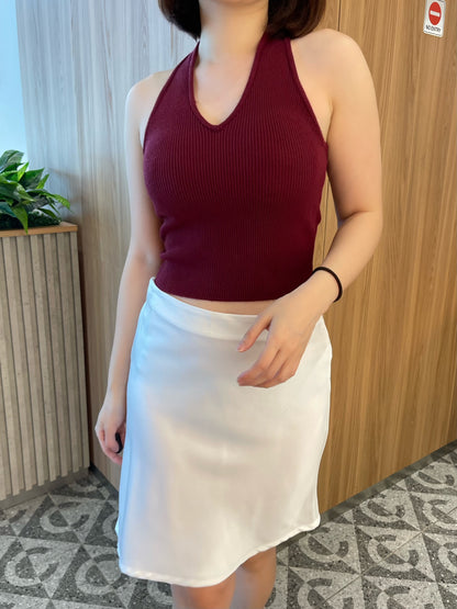 V NECK SINGLET TOP IN WHITE/MAROON//BROWN/BLACK