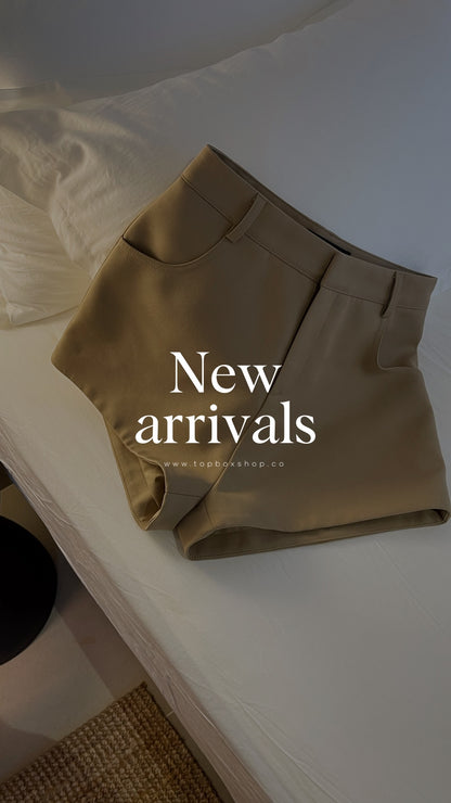 BELLA HIGH WAIST SHORT IN KHAKI