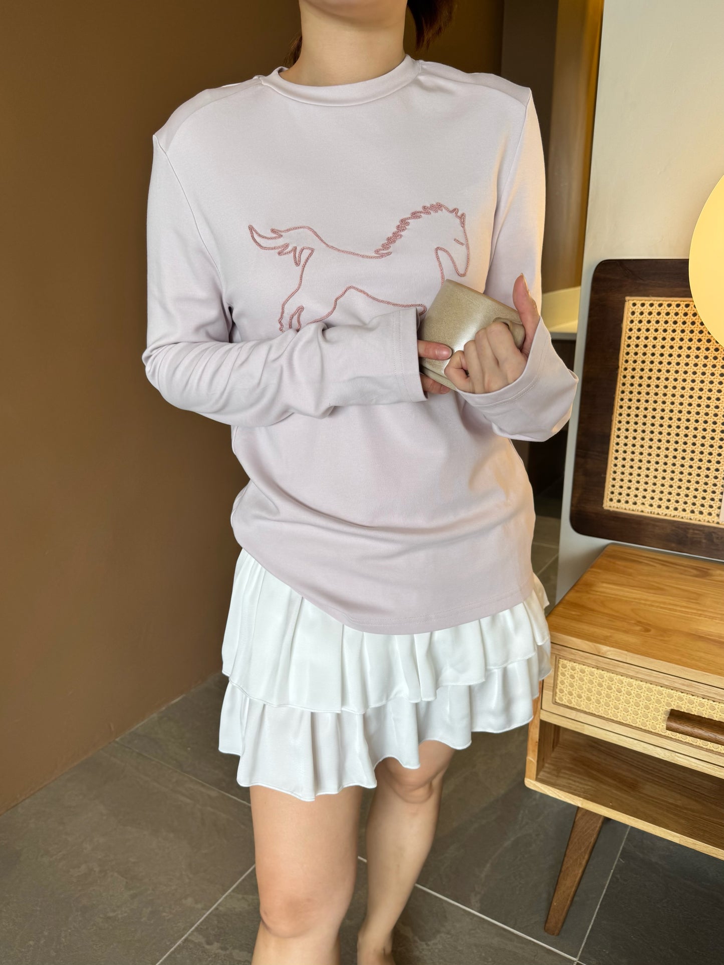 EMBROIDERED HORSE LONG SLEEVE TOP