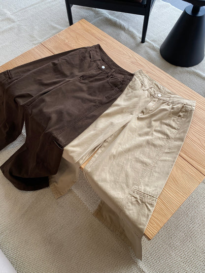 VELLA TROUSERS PANTS IN BROWN/KHAKI