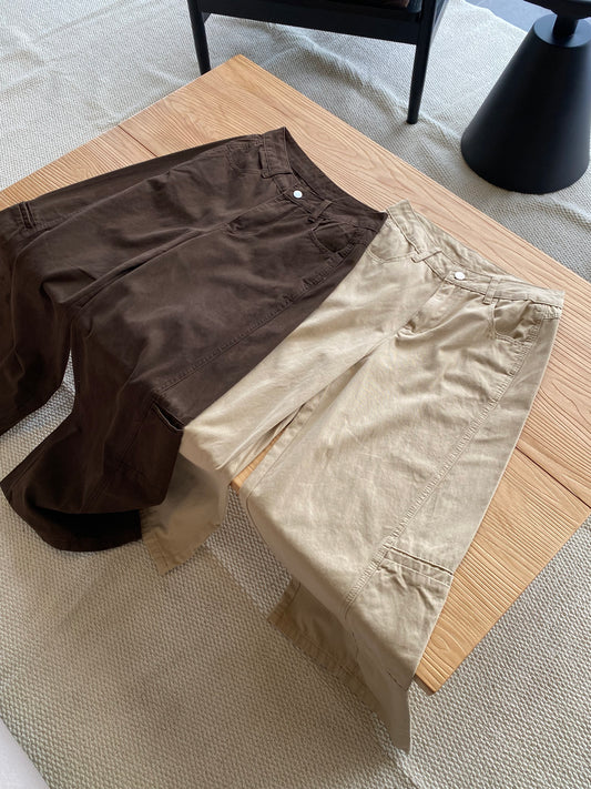 VELLA TROUSERS PANTS IN BROWN/KHAKI
