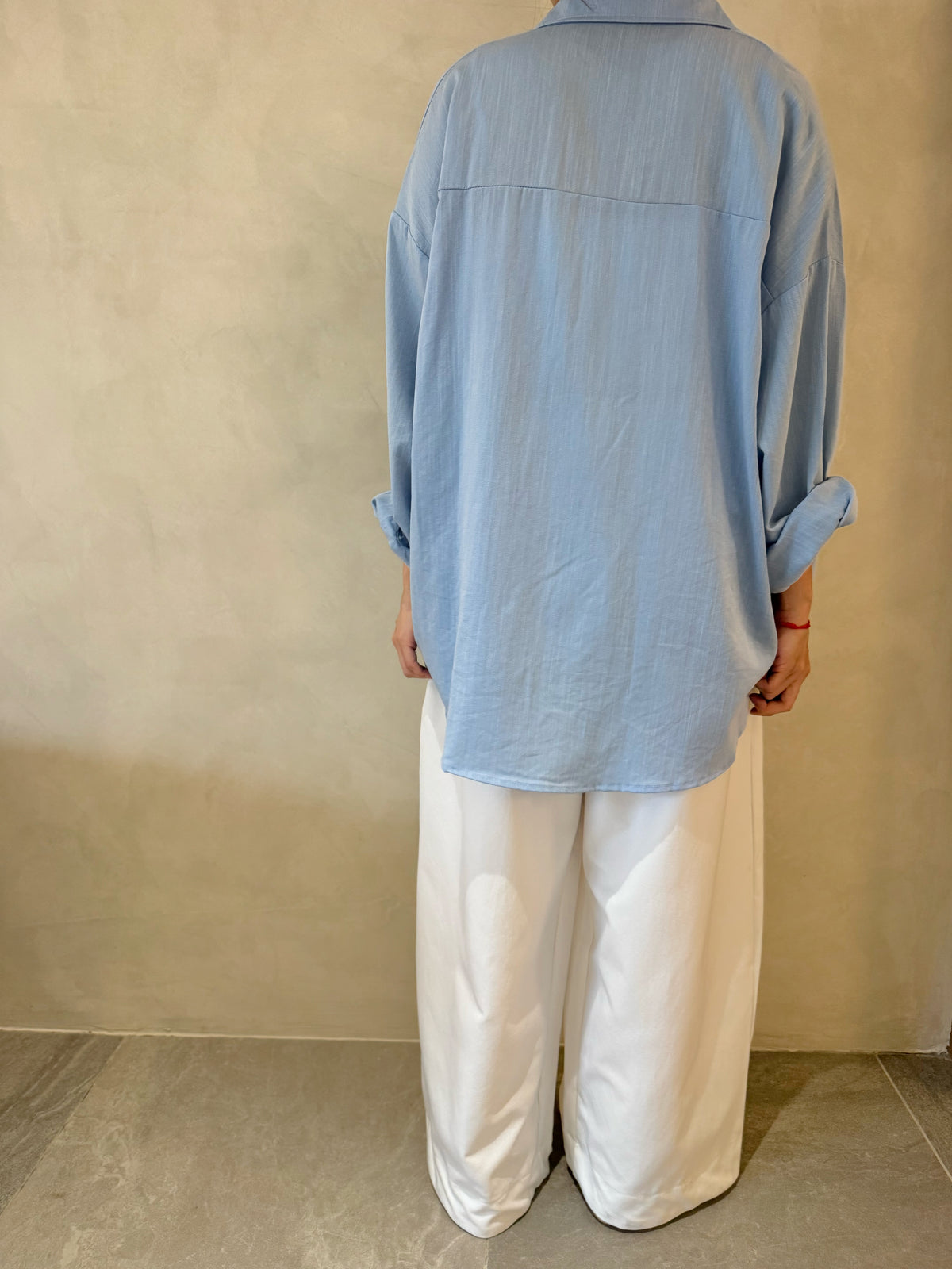 OVERSIZED BLUE BLOUSE