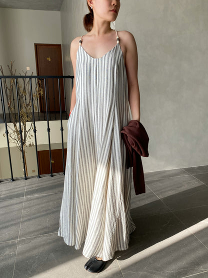 RORA DRESS IN WHITE